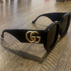 Gucci sunglasses